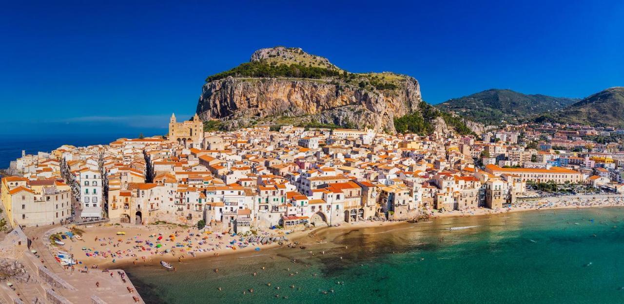 Royal - Cefalu Center Екстер'єр фото